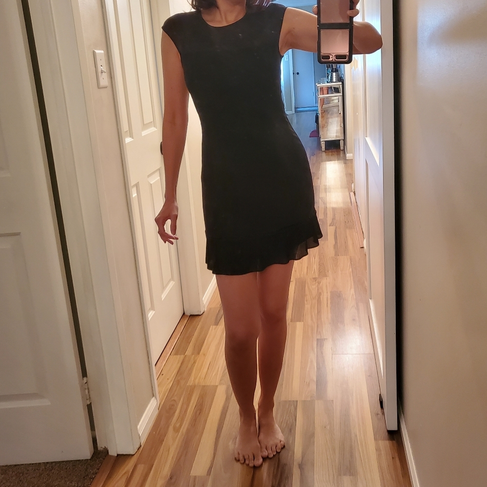 🤑4 for $60💞 Nanette Lepore little back dress minidress sz 4